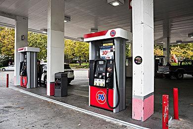 《赛博朋克2077：终极版》实体封面泄露 定价60美元